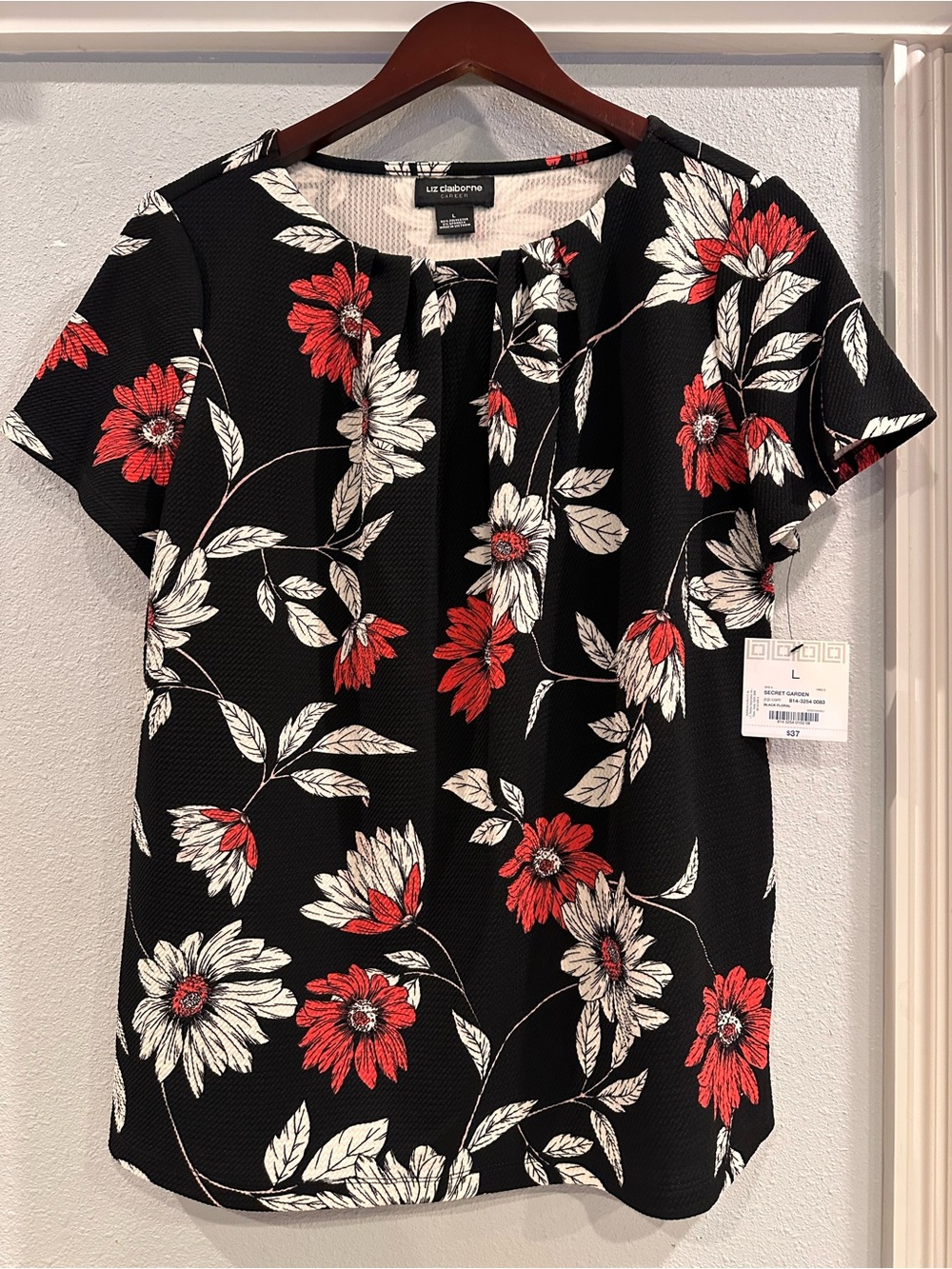 Liz Claiborne Black Floral Short-Sleeve Blouse - Red & White Flowers